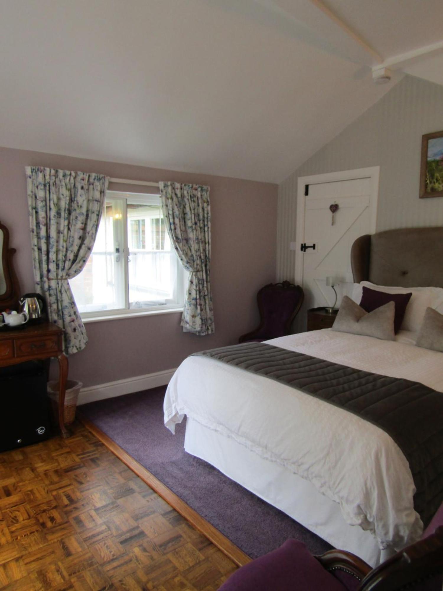Frogs Hall B&B Eye  Eksteriør billede